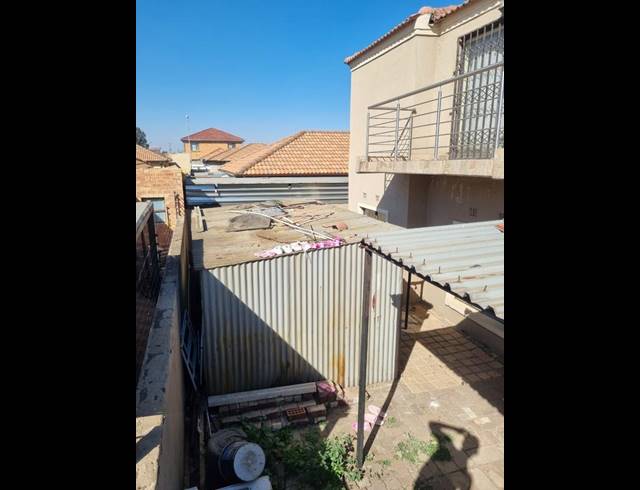 3 BEDROOM HOUSE FOR SALE IN BUHLE PARK